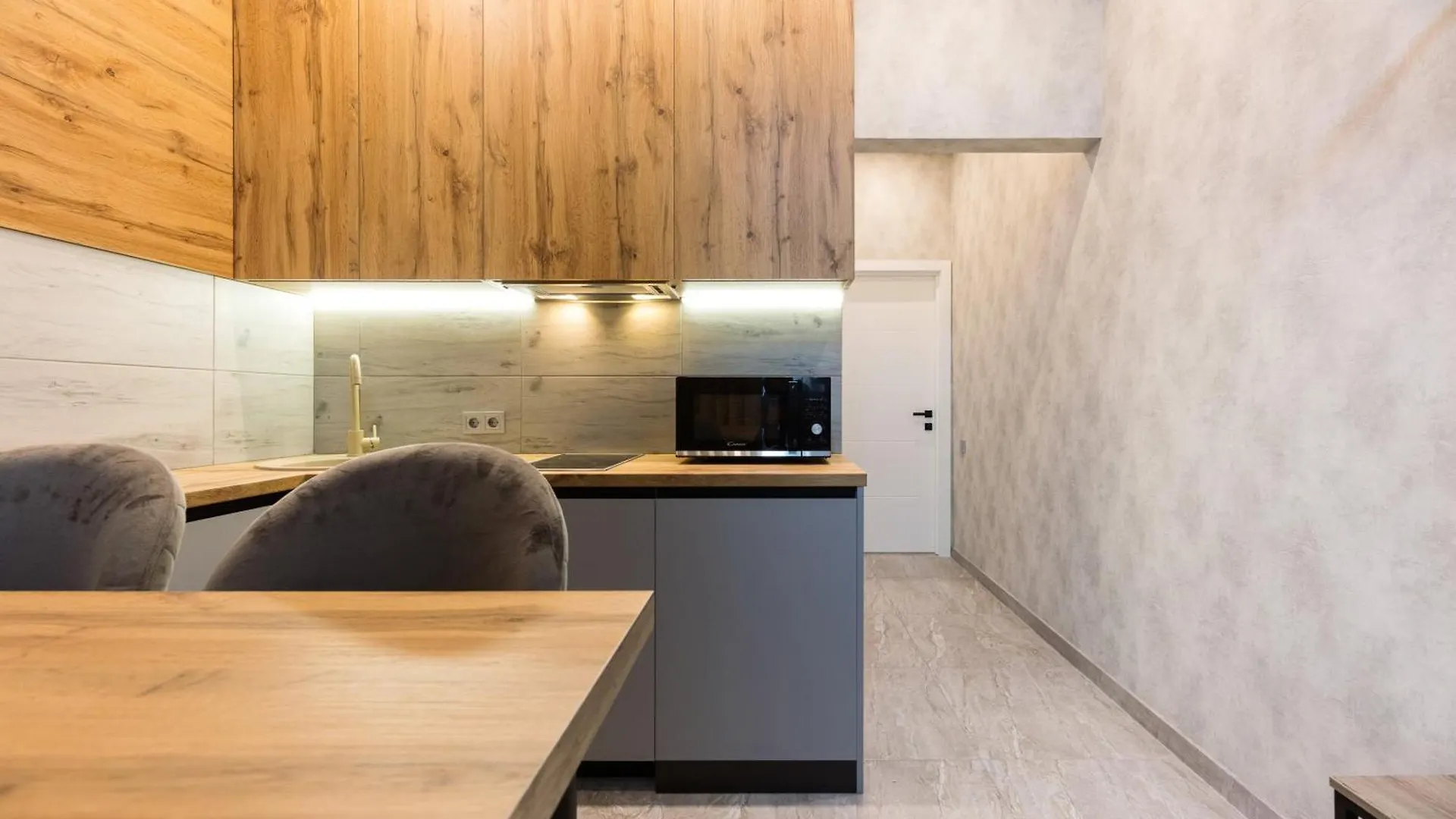 Nyvky Like Home - Manchattan City - Квартира 275 Kyiv Aparthotel